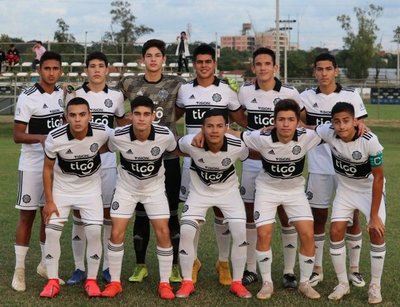 Olimpia, en la cima del Sub 16