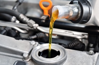 Denuncian contaminación por quema de aceite de motor