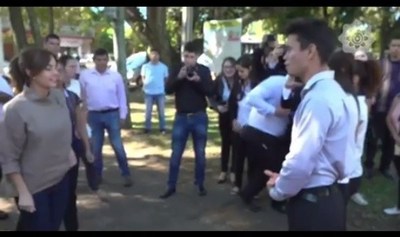 Jóvenes se capacitan gracias a la gestión de la primera dama