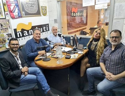 Buye contra Alvarenga: "Busca instalar un posicionamiento exagerando las cosas"