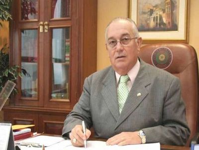 Acusan a exministro Bajac por supuesto pedido de coima