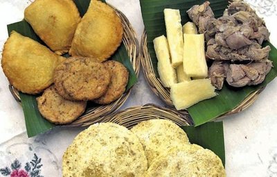 Compañía de bomberos realiza la “Tradicional Venta de Comidas Típicas”