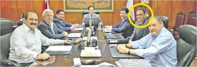 Síndico aprobó G. 140.000 millones para empresa de su socio de farra