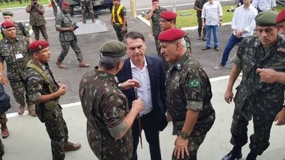 España envía a prisión al militar de comitiva de Bolsonaro que llevaba cocaína