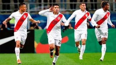 Perú golea al bicampeón Chile y disputará la final luego de 44 años