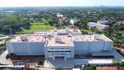 Hospital de US$ 70.000.000 terminado sin poder funcionar: IPS y medio ambiente “pelean”