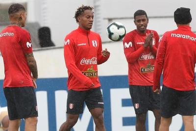 Copa América: Perú, de las dudas a derribar gigantes