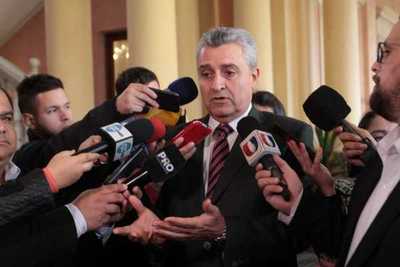 Ministro afirma que trabajos de investigación auguran novedades sobre asalto en San Pedro