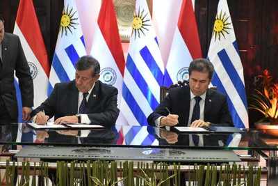 Paraguay y Uruguay acuerdan ampliar intercambio comercial, cadenas productivas e inversiones