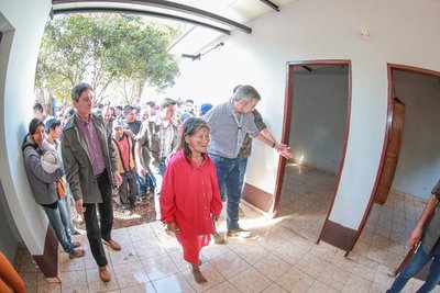 Resaltan millonaria inversión del Gobierno para viviendas a comunidades indígenas