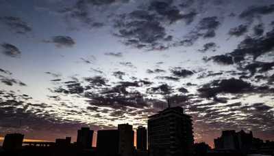 Tras ingreso de frente frío se mantiene probabilidad de lluvias para este domingo