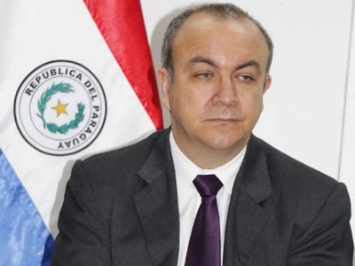 MEC desmiente falta de docentes en 50 instituciones