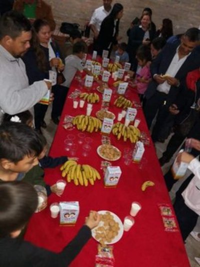 Distribuyen merienda escolar a instituciones educativas de San Pedro