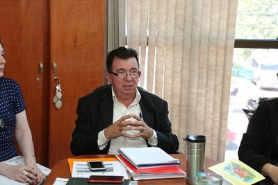 Director de Tekoporã en modo proselitista en horas de oficina: "Votar al ministro para ayudarle y mostrarle lealtad"