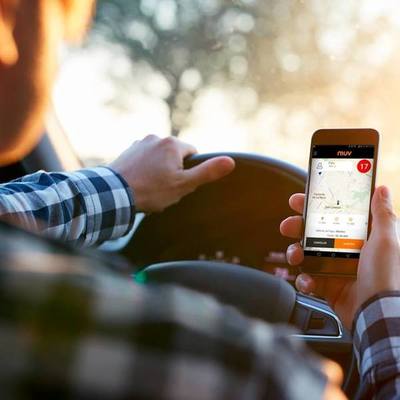 MUV y Uber serán reglamentadas la próxima semana