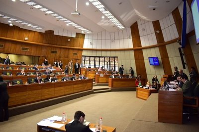 Diputados rechazan veto del Ejecutivo al proyecto de jubilación de odontólogos y bioquímicos