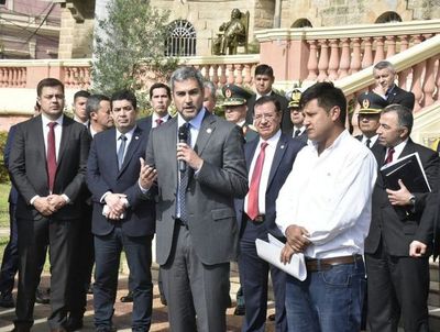 Abdo: “Paraguay dejará de ser conocido por el contrabando porque no tiene un presidente contrabandista”