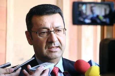 D'Ecclesiis, señalado como “narco político”, se solidariza con Ulises