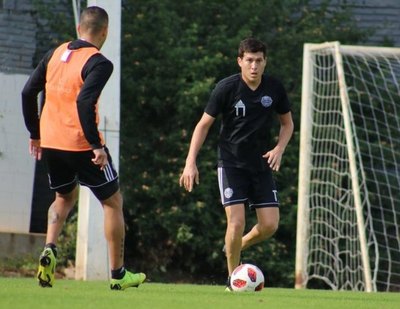 Olimpia recuperó a uno de sus lesionados