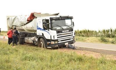 Tragedia en San Ignacio; gomero muere aplastado por un camión
