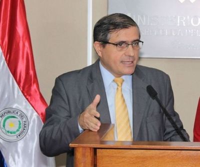 Presidente nombra a exfiscal Fernández como nuevo titular Anticorrupción