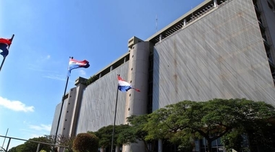 HOY / BCP reduce estimación de crecimiento del PIB