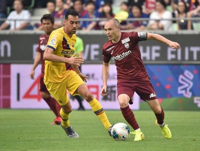 El reencuentro de Iniesta y Barcelona