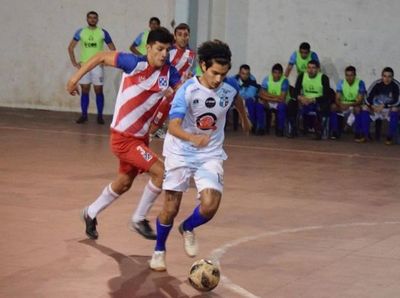 Santa María FC vuelve a triunfar y sigue puntero