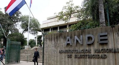 Tres nombres para reemplazar Jiménez en presidencia de ANDE