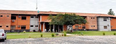 Politécnica UNA publica investigación sobre negociaciones de nuestro país