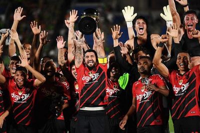 Paranaense conquista su primera Copa Suruga