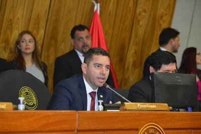 Honor Colorado rechazó pedido de juicio político, confirma presidente de Diputados