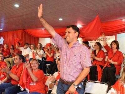 Richard Ramirez, electo presidente de la Junta Departamental