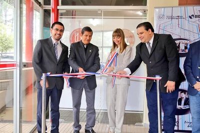 Registran visita de unas setecientas cincuenta personas en Centro Nacional de Empleo