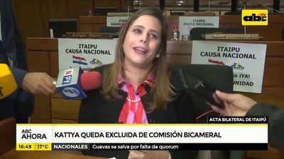 Kattya González fue expulsada de la comisión de investigación sobre Itaipú
