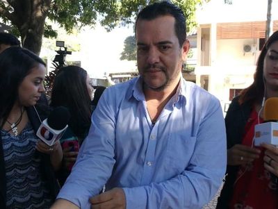 Friedmann puso su cargo a disposición, asegura Lilian Samaniego