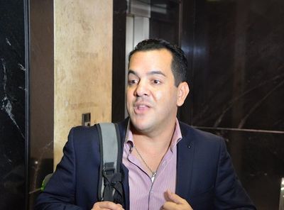 Friedmann dispuesto a renunciar al Senado