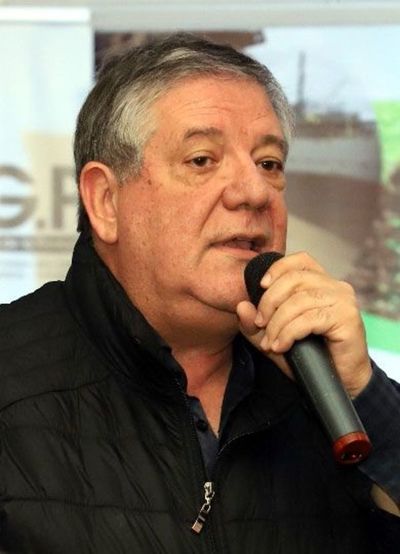 Empresarios piden “diálogo” para superar crisis económica