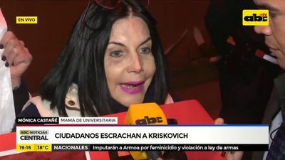 Ciudadanos escrachan a Kriskovich