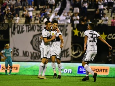 La punta es del tricampeón