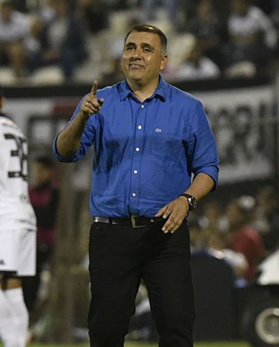 Santaní: Sarabia asegura que sigue firme
