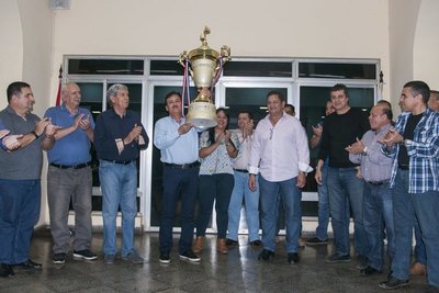 Lightmaker se robó el premio especial 'Policía Nacional'