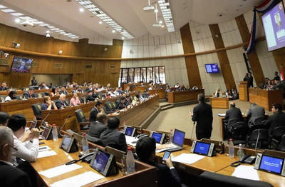 Diputados reprograman Gs. 2 mil millones para pago a funcionarios