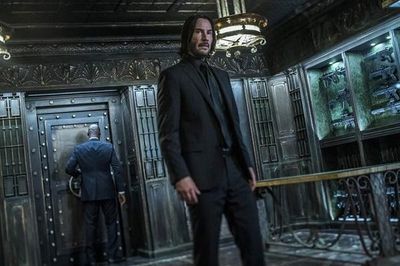 Keanu Reeves: ascenso, caída y resurgimiento del último “novio de Internet”