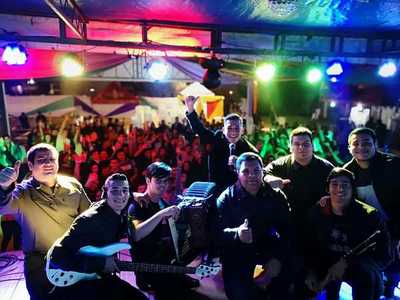 Cumbre Bohemia presenta su nuevo disco con un concierto benéfico