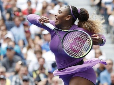 Serena supera lesión y llega a cuartos con Svitolina, Konta y Wang