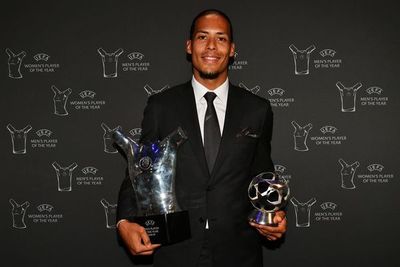 El defensor holandés que destronó a Messi y Ronaldo: Virgil Van Dijk