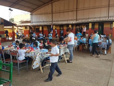 Fonacide: Confirmaron miserable manera de dar almuerzo escolar