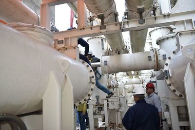 Se intensifican los trabajos de adecuación de barras 500 Kv en Yacyretá