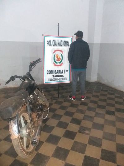 Recuperan motocicleta robada en Itauguá